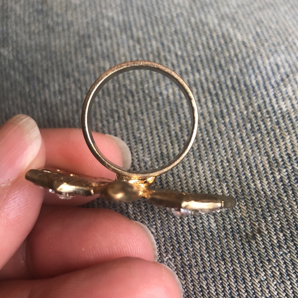 🇺🇸🍁Sparkly butterfly signature ring, size 7 1/2 - Picture 3 of 4